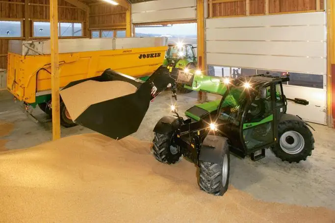 DEUTZ-FAHR Agrovector 37.6
