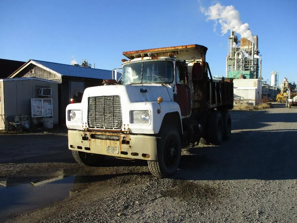 Mack RD-600SX CA49 EM6-237 6x2