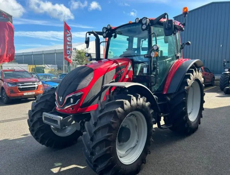 Valtra A135LH