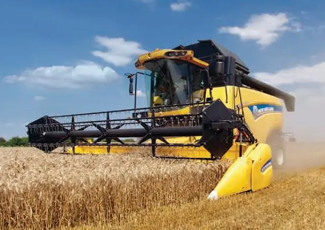 New Holland CX 5090 Laterale