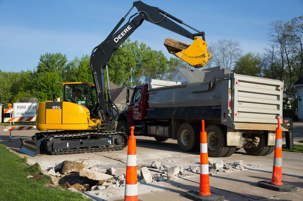 John Deere Construction 85G