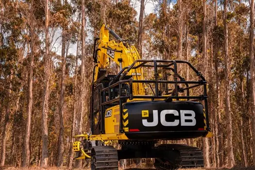 JCB JS220F