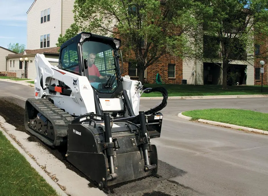 Bobcat T870