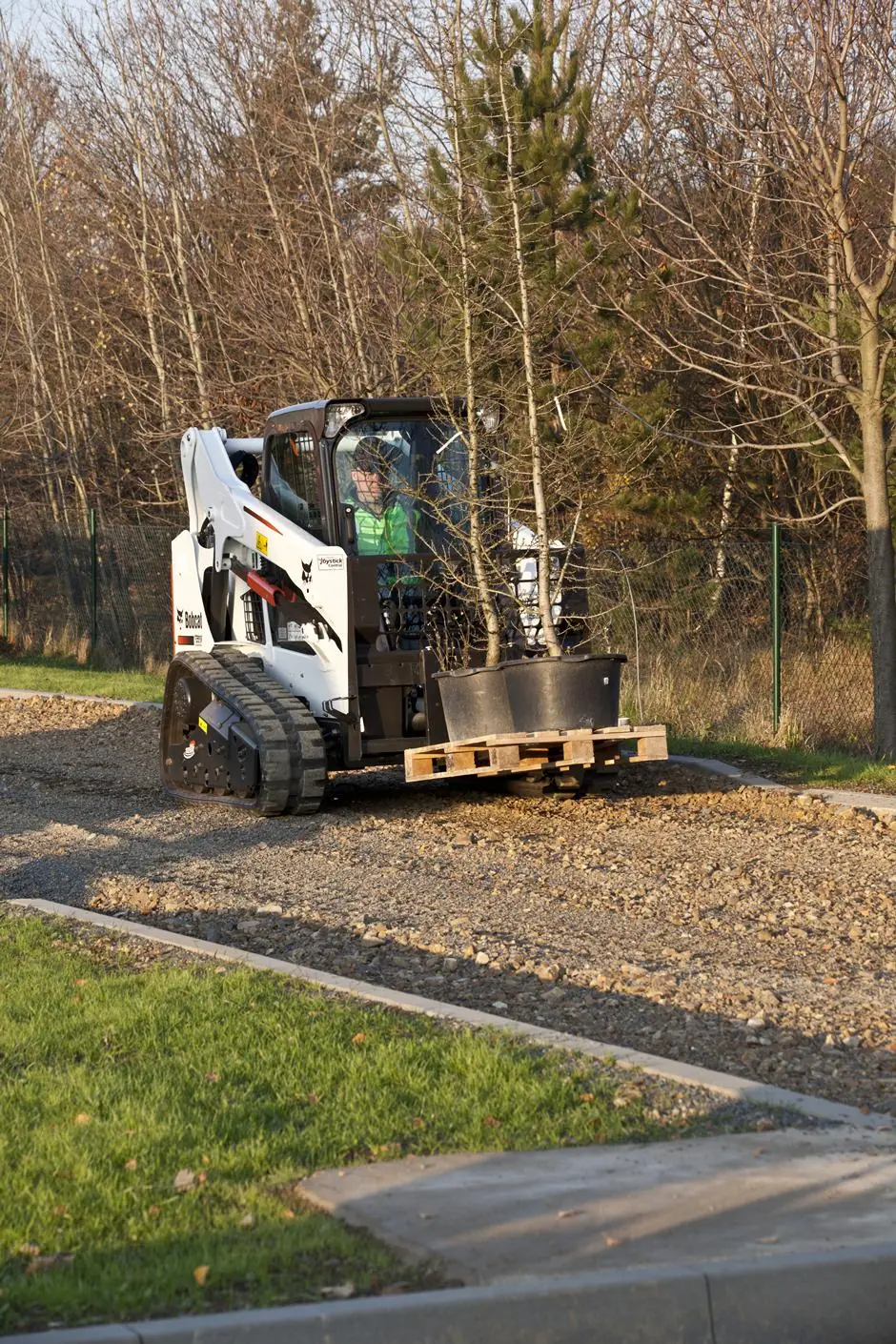 Bobcat T590
