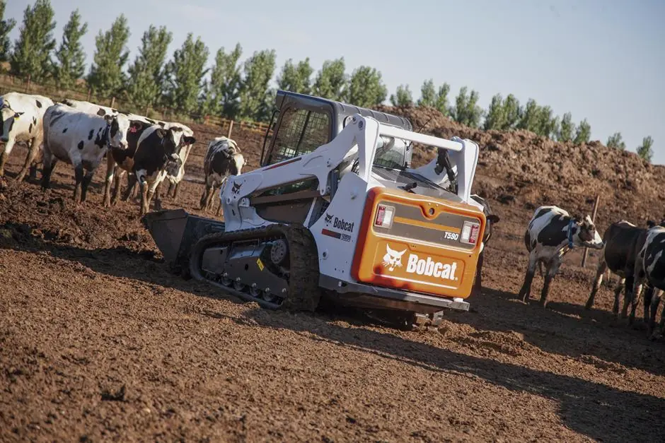 Bobcat T590 thumbnail 2