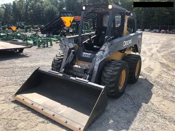 John Deere Construction 328D