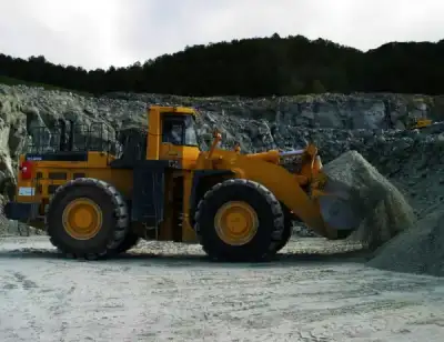 Komatsu WA800-3