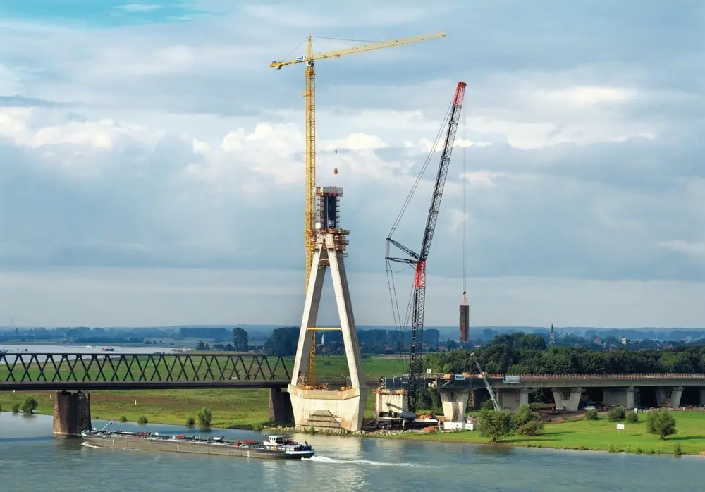 Liebherr LG 1750 thumbnail 6