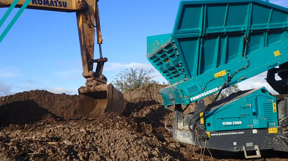Powerscreen Titan 2300