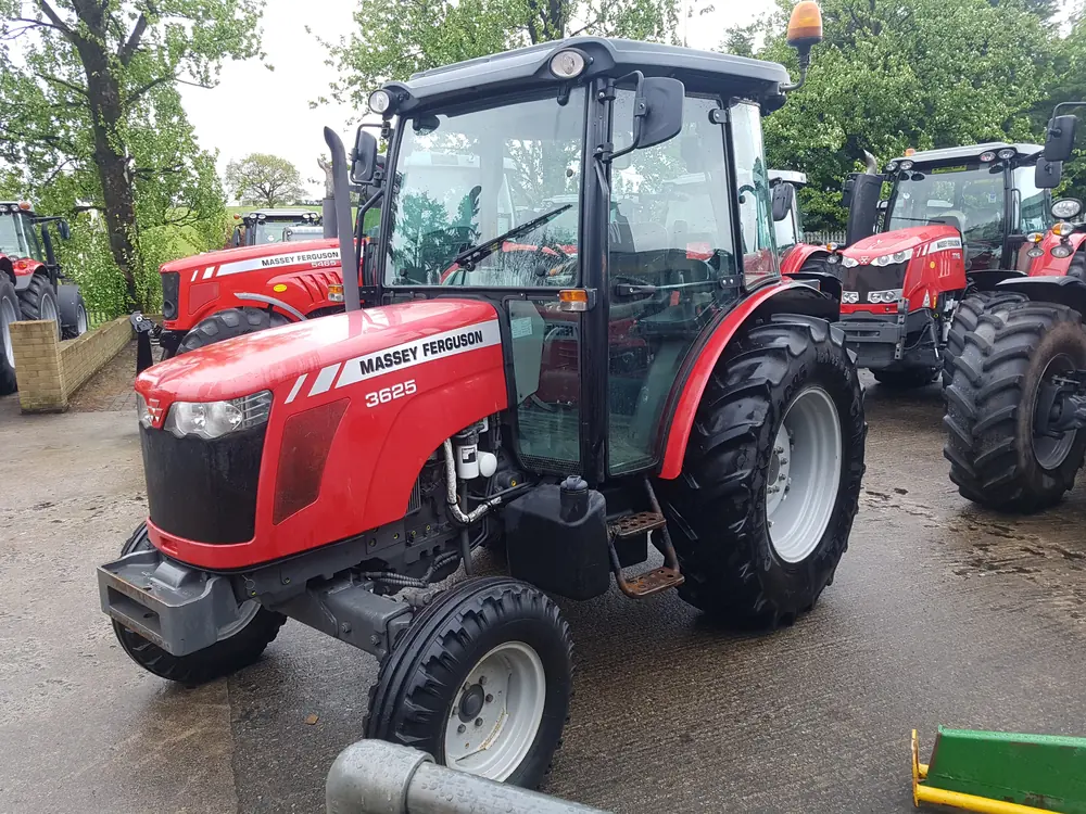 Massey Ferguson MF 3625 A