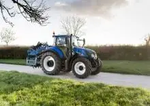 Bobcat New Holland 4WD (4 Wheel Drive) and 4x4 Farm Tractors thumbnail 19