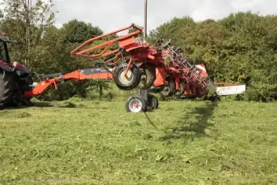 Kuhn GF 17012 thumbnail 4