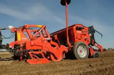 Kuhn Premia 4000-32 MD