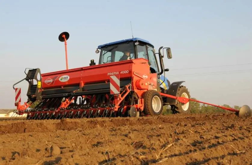 Kuhn Premia 4000-32 MD thumbnail 2