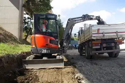 Eurocomach 28 ZT thumbnail 3