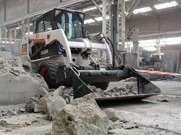 Bobcat S 130 AHC
