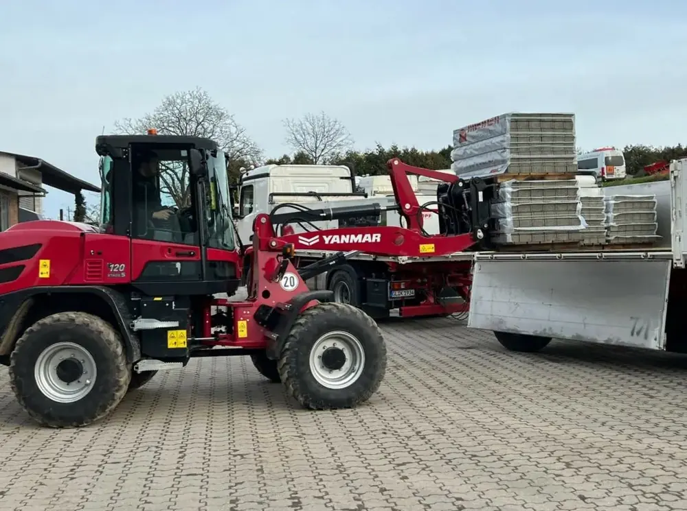 Yanmar V120 thumbnail 4