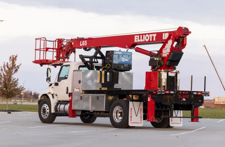 Elliott Equipment L65R HiReach
