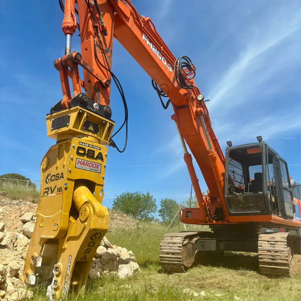 OSA Demolition Equipment RV 16 thumbnail 2
