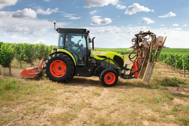 Claas Nexos 2.105 Comfort M thumbnail 2