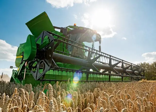 John Deere S 690 HM