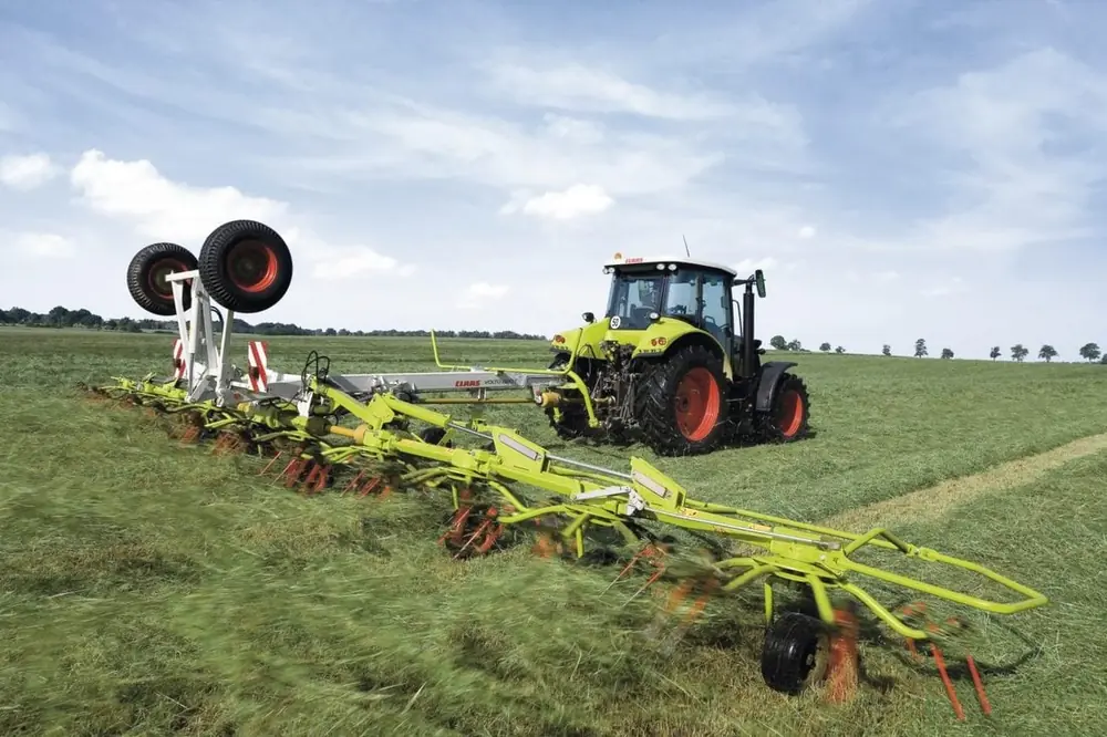 Claas Volto 800