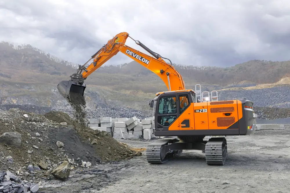 Develon DX230LC-9