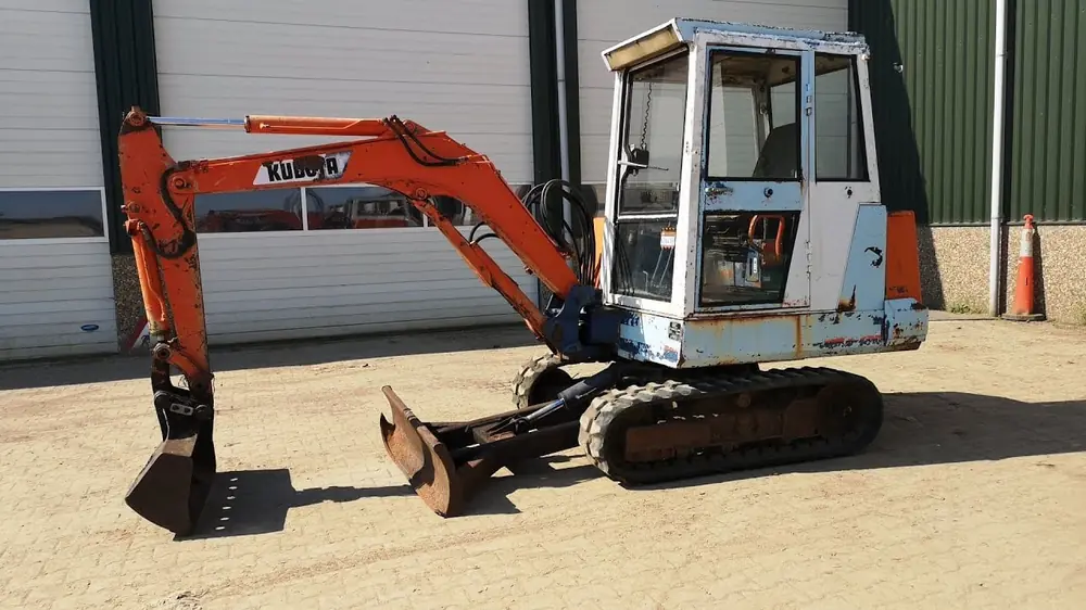 Kubota KH 66