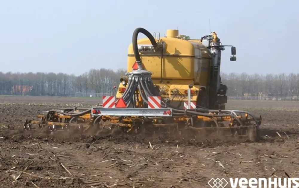 Veenhuis Terraject 300 – 7.54 thumbnail 3