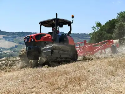 DEUTZ-FAHR C 7205 Farmline