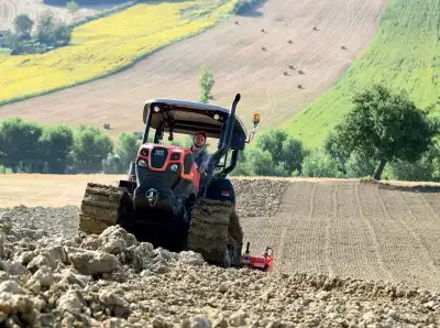 DEUTZ-FAHR C 7205 Farmline thumbnail 2