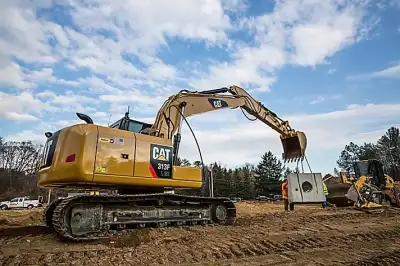 Caterpillar 313F L GC thumbnail 6