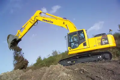 Komatsu PC210-8