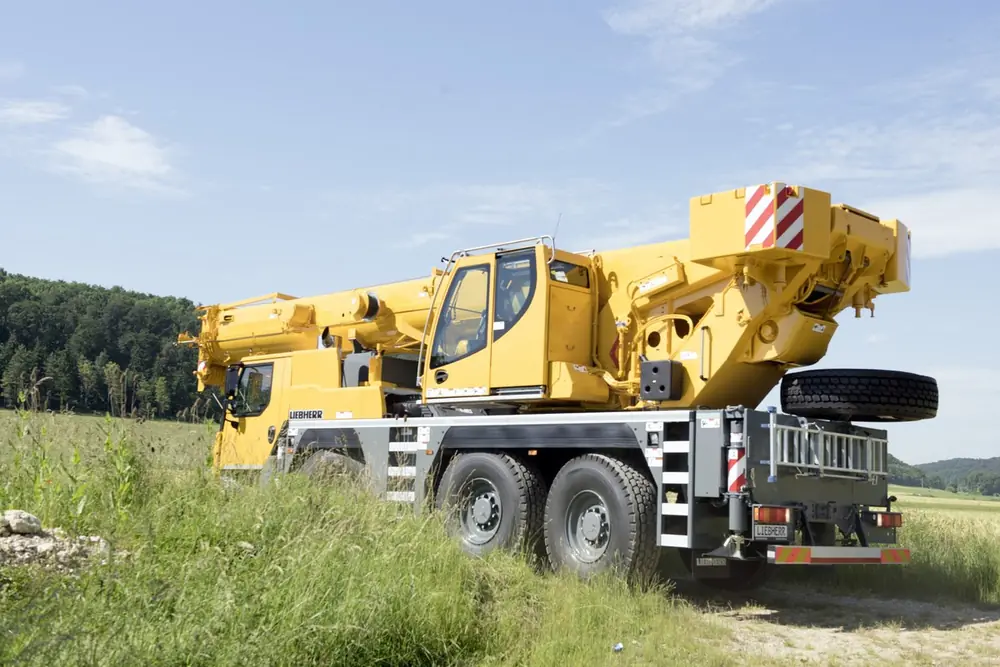 Liebherr LTM 1050-3.1 thumbnail 12