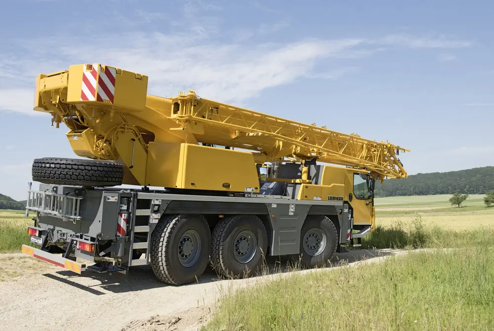 Liebherr LTM 1050-3.1 thumbnail 13