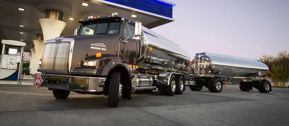 Western Star 4800 SB Detroit DD13