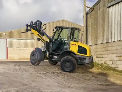 New Holland W60C Z-bar thumbnail 12