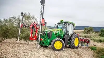 John Deere 5120ML