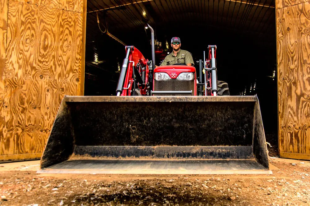Massey Ferguson MF 946X