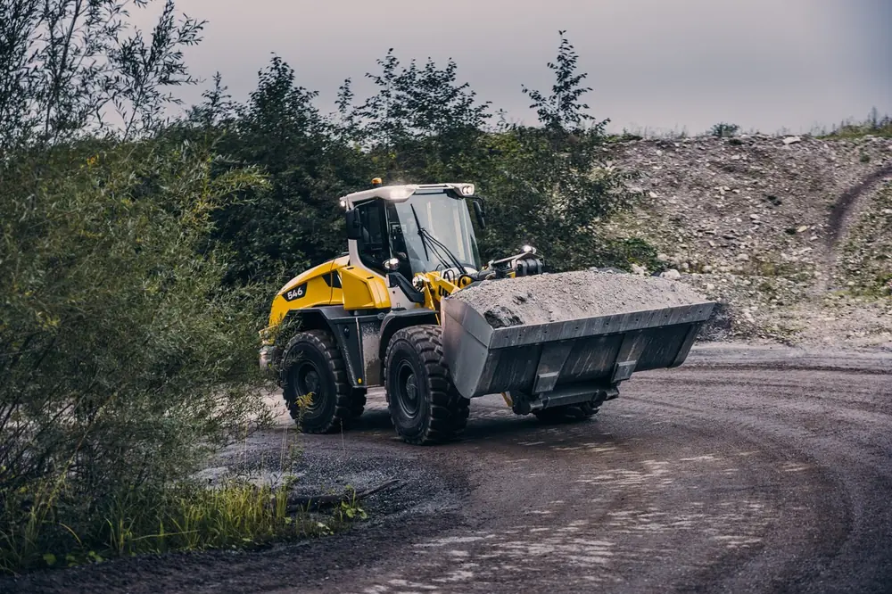 Liebherr L 546 thumbnail 2
