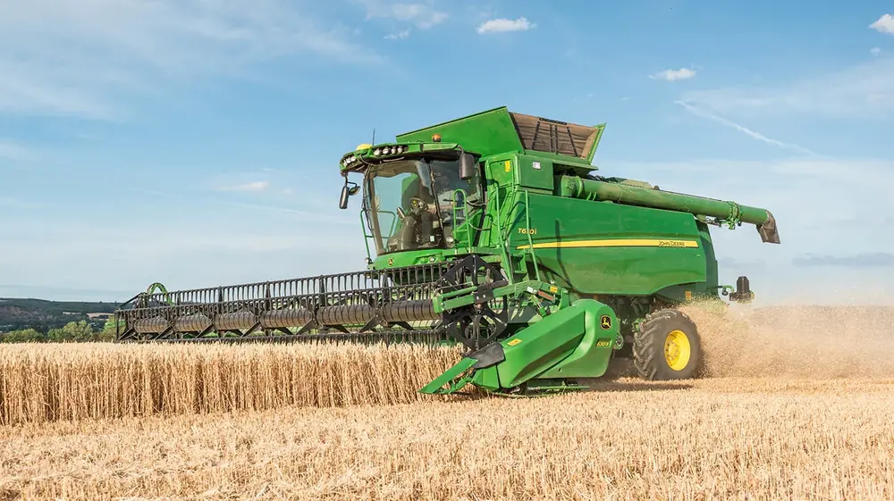 John Deere T660