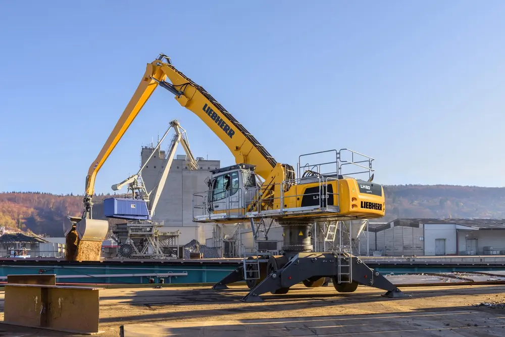Liebherr LH 60 M High Rise Port Litronic