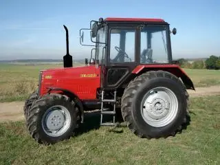 Belarus 820 F