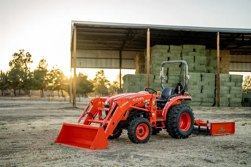 Kubota L3302GST