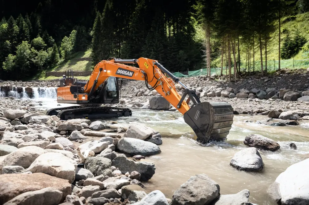 Doosan DX210NLC-7 thumbnail 3