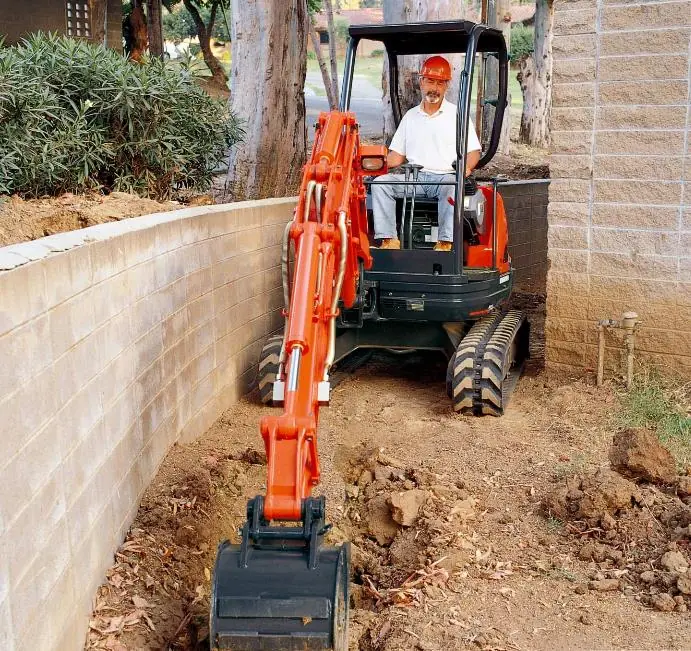 Kubota U25-3S