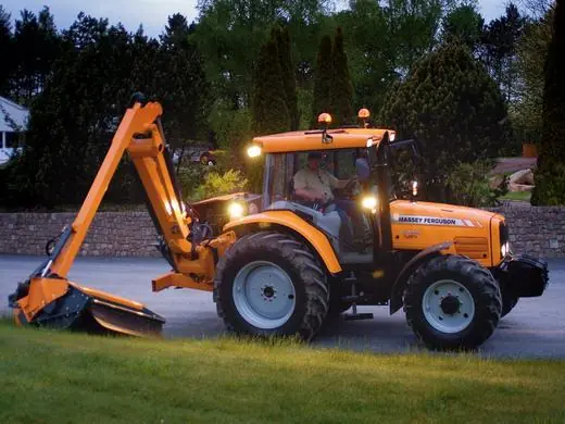 Massey Ferguson MF 6455 Edition Plus thumbnail 2
