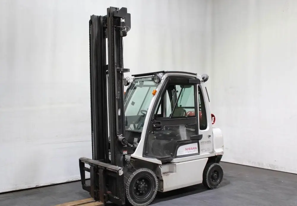 Nissan U 1 D 2 A 25 LQ