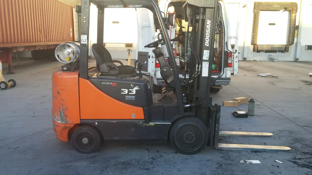 Doosan GC33E-5