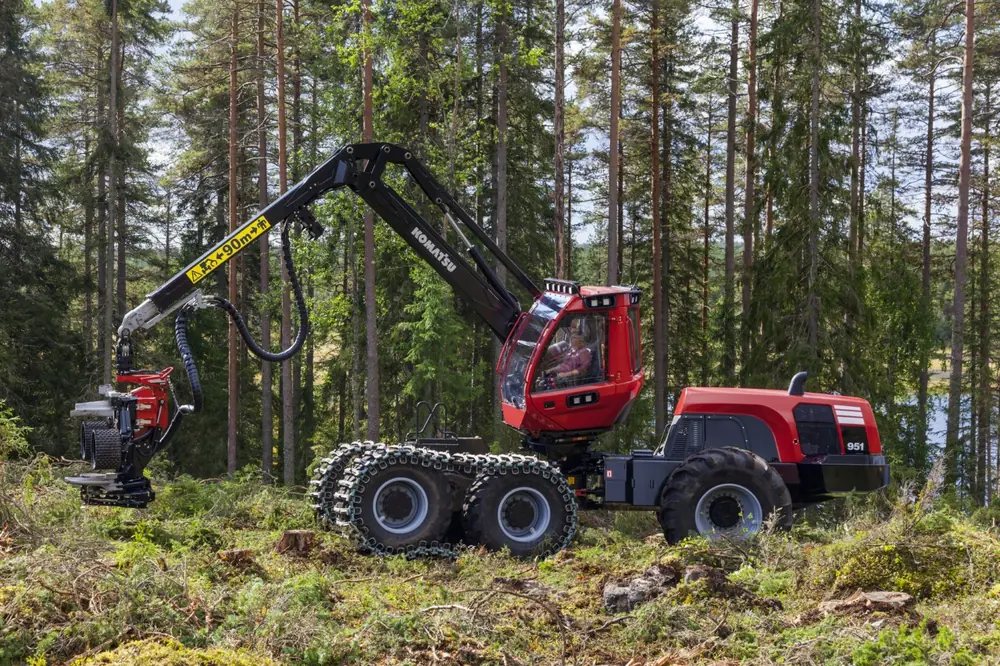 Komatsu 951 thumbnail 3